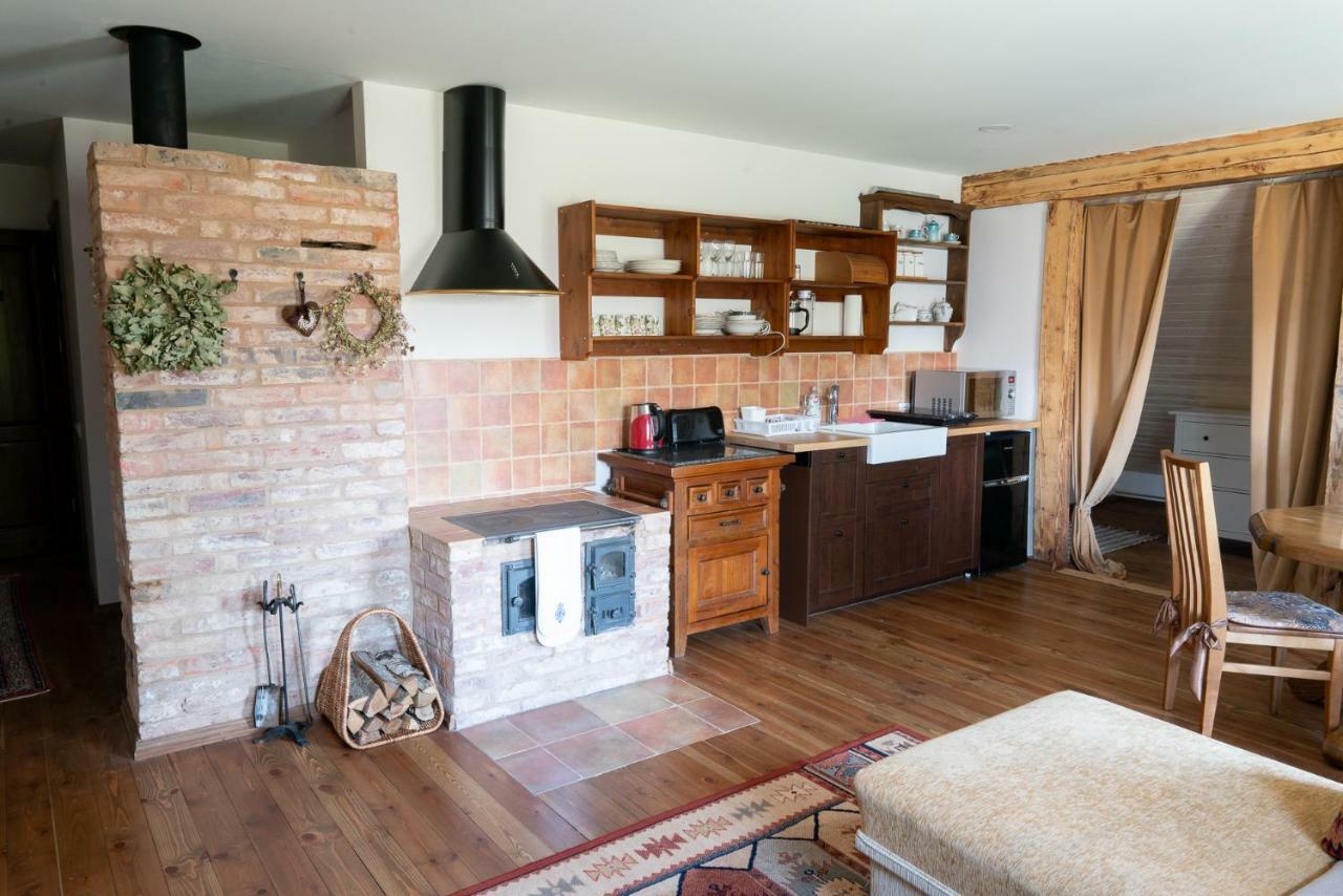 Ferienwohnung Bear Manor Lacu Muizina Pāle Exterior foto